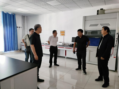 深化校企合作，共促新材料技術(shù)推廣——蘭州理工大學(xué)生命科學(xué)與工程學(xué)院副院長(zhǎng)任海偉一行來(lái)訪我院交流